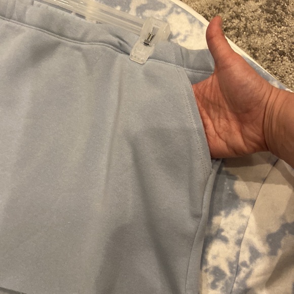 Women’s 2X Grayson Social sleepwear set. Tye dye blue white w/ dog/cat h… - Picture 5 of 6